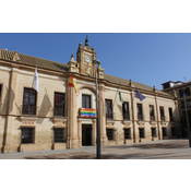 Fachada del Palacio de la Subdelegación de la Intendencia de las Nuevas Poblaciones de Andalucía, actual Ayuntamiento