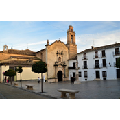 Portada de la Iglesia de san Francisco y su Convento