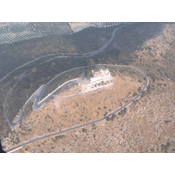 Vista aérea del santuario de la Virgen de Araceli, en Sierra de Aras